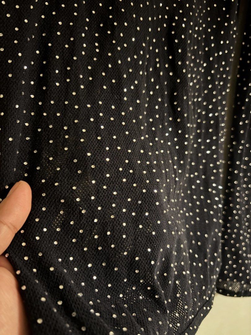 Authentic Zara Mesh Rhinestone Long Sleeves Top (Category: Others Tops) located in Mandaluyong City. Submitted by material_boi (Listing ID 1453195648, Image 3). Description: Store bought. Worn twice for an event. Washed once. Mesh siya pero it’s not super sheer. Di siya totally black, like navy blue. Body fit as in super pero super stretchable, literal. Size xs with dimes approx at 12.5 inches wide and 22 inches long. Super soft ng fabric neto ts