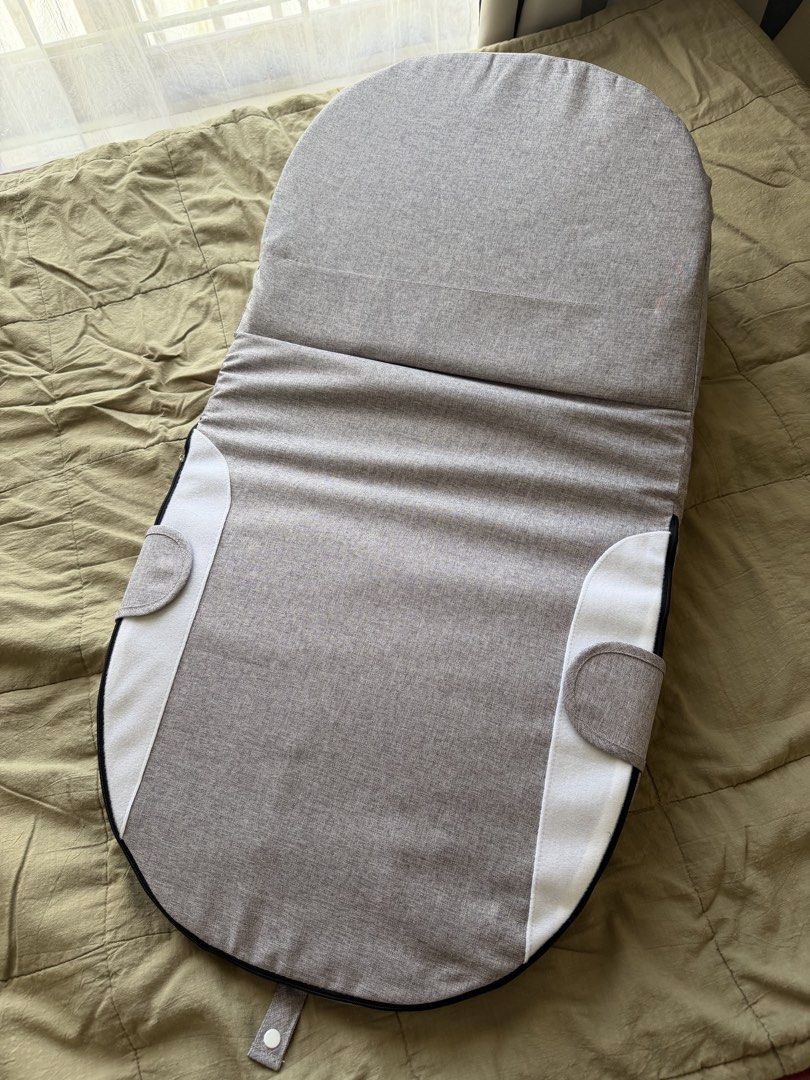 Baby Bed, portable, foldable, Sloped and with Straps (Category: Cots & Cribs) located in Davao. Submitted by lyscapuno (Listing ID 1453103642, Image 2). Description: .