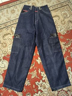 (Category: ) located in . Submitted by ha.thrift.store (Listing ID 1453119567, Image 1). Description: .