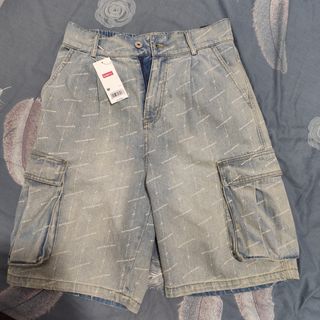 （分類：）位於 。 由 wangleukla80615 提交（商品編號 1453160609，圖片 1）。簡介： 。