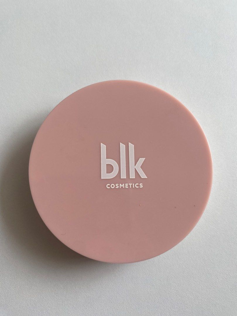 BLK Airy Matte Foundation - 299 (Category: Makeup) located in Batangas. Submitted by yybba (Listing ID 1453088967, Image 1). Description: - BLK Cosmetics Airy Matte Perfecting Foundation - Shade: Butterscotch - Finish: Matte - SPF: 20 - Ideal for: Everyday wear - Benefit: Smooth, perfected look - Original Price: P599.00 -Selling Price: 300 USED ONCE. RFS: SHADE IS NOT MATCH WITH MY SKINTONE.