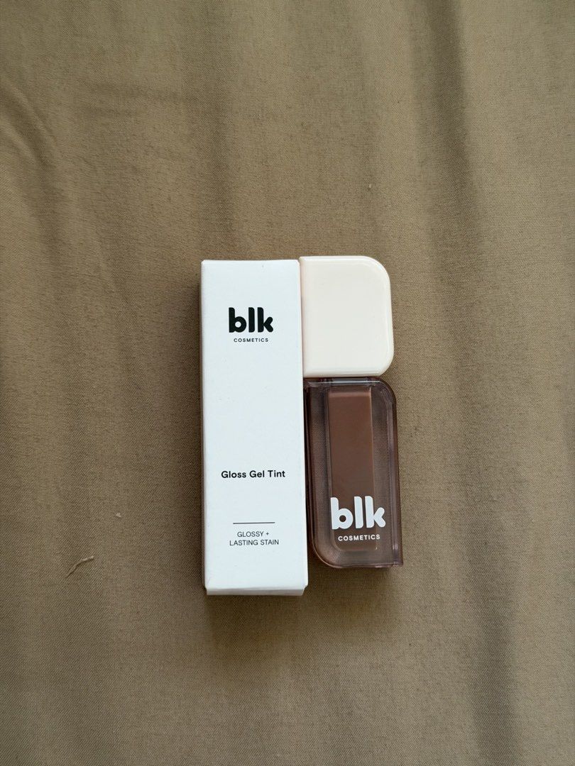 blk cosmetics fresh gloss gel tint (bare) (Category: Makeup) located in Mandaluyong City. Submitted by _jdeclutters (Listing ID 1453074136, Image 1). Description: .