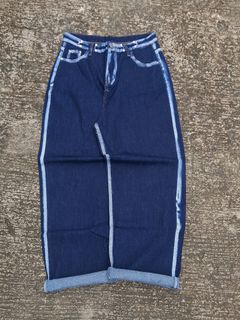 (Category: ) located in . Submitted by lentoythrift (Listing ID 1453050897, Image 1). Description: .