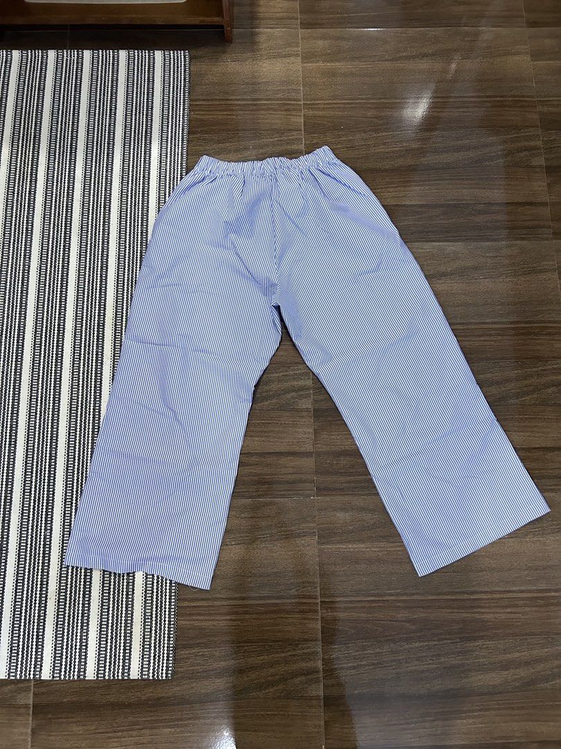 Blue White Stripes Presko Pants Loungewear (Category: Other Bottoms) located in Bacoor. Submitted by alychbn (Listing ID 1453094884, Image 2). Description: .