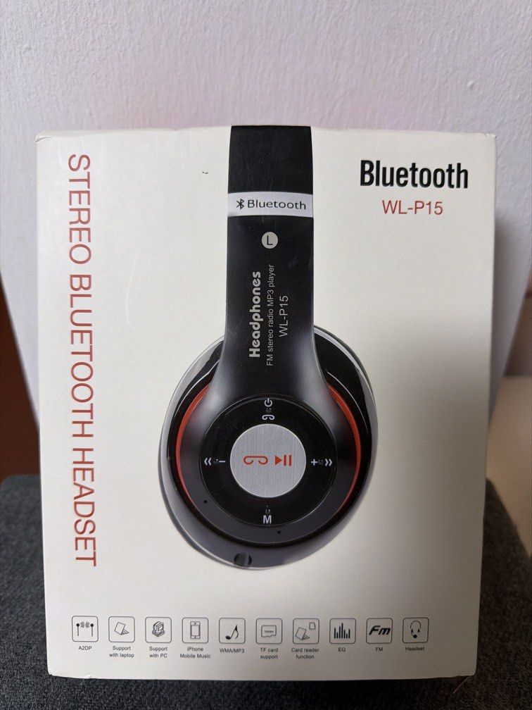 Bluetooth Headset (Category: Headphones & Headsets) located in Singapore. Submitted by meang (Listing ID 1453066486, Image 1). Description: Brand new unit . Sound quality good. .