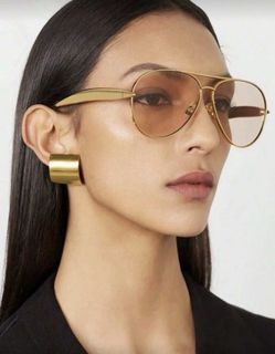 (Category: ) located in . Submitted by shopaholic-anonymous (Listing ID 1453127592, Image 1). Description: .