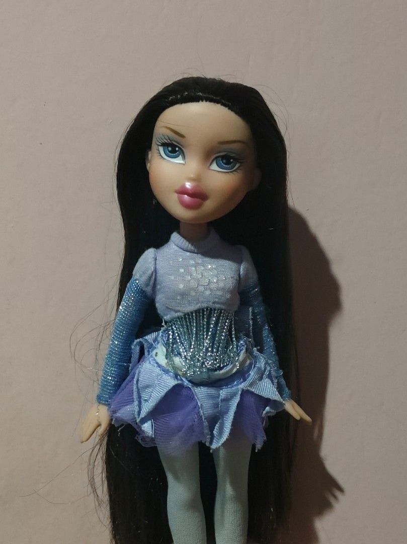 Bratz 2006 Ice Champions Dana Doll (Category: Kids Toys) located in Guiguinto. Submitted by thelittledolllife (Listing ID 1453161276, Image 1). Description: MGA Bratz Dana - complete outfit from Ice Championz line/series: top, skirt, tights, skating shoes - no other accessories. WYSIWYG. - head 7.5/10, slightly wobbly if aalugin mo, but can hold poses if for display lang naman :) - good articulation for all other joints - no bite marks, cracks, e