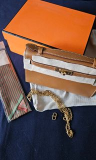 (Category: ) located in . Submitted by luxe.allure (Listing ID 1453220367, Image 1). Description: .
