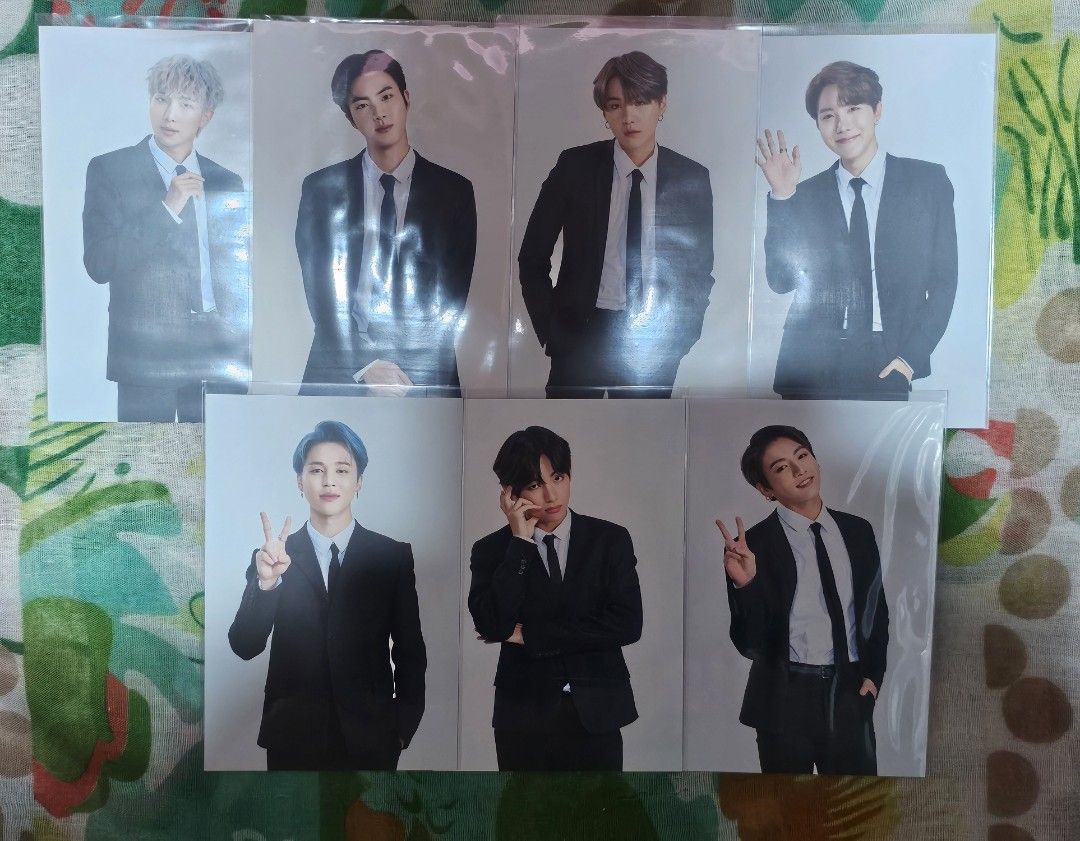 BTS Memories 2019 BR + BBC postcards + MOTS Tour (Category: K-Wave Merchandise) located in Baguio. Submitted by noockosmos (Listing ID 1453114632, Image 2). Description: Photocards and postcards in good condition.