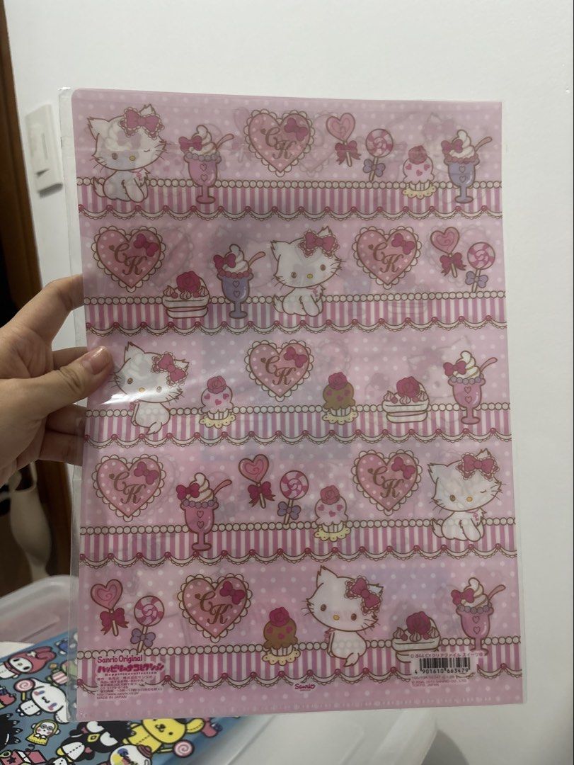 Charmmy kitty (sanrio) Folder (Category: Stationery & School Supplies) located in Cavite. Submitted by nekolla22 (Listing ID 1453221172, Image 1). Description: May small folder sa likod.