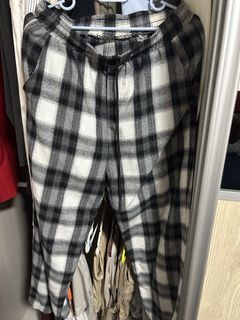 (Category: ) located in . Submitted by jordan1330 (Listing ID 1453105722, Image 1). Description: .