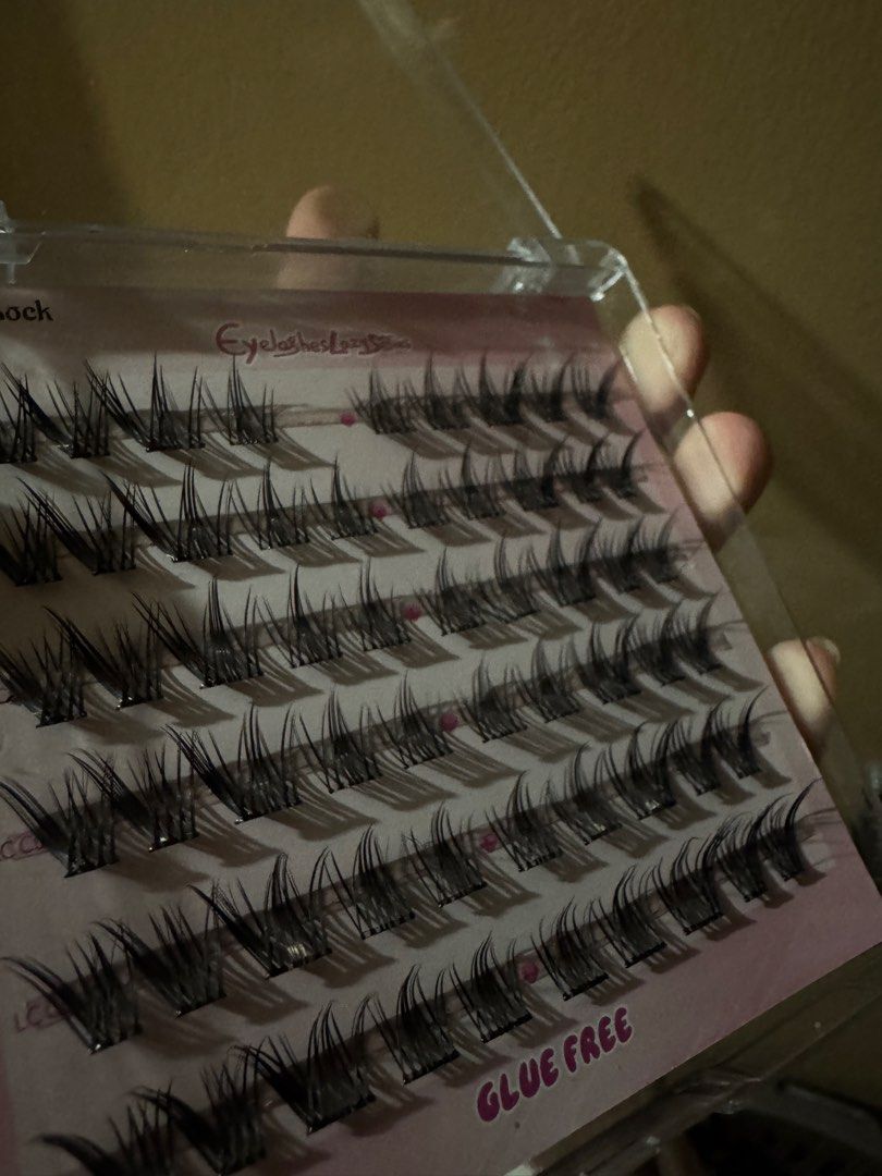 Cluster Fake Lashes Falsies (Category: Makeup) located in Mabalacat. Submitted by loopiescloth (Listing ID 1453199281, Image 2). Description: never used .