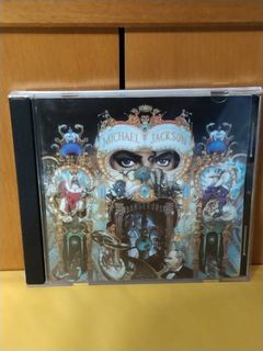 （分類：）位於 。 由 sellingataloss26 提交（商品編號 1453167579，圖片 1）。簡介： 。