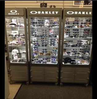 (Category: ) located in . Submitted by jamess654456 (Listing ID 1453157959, Image 1). Description: .