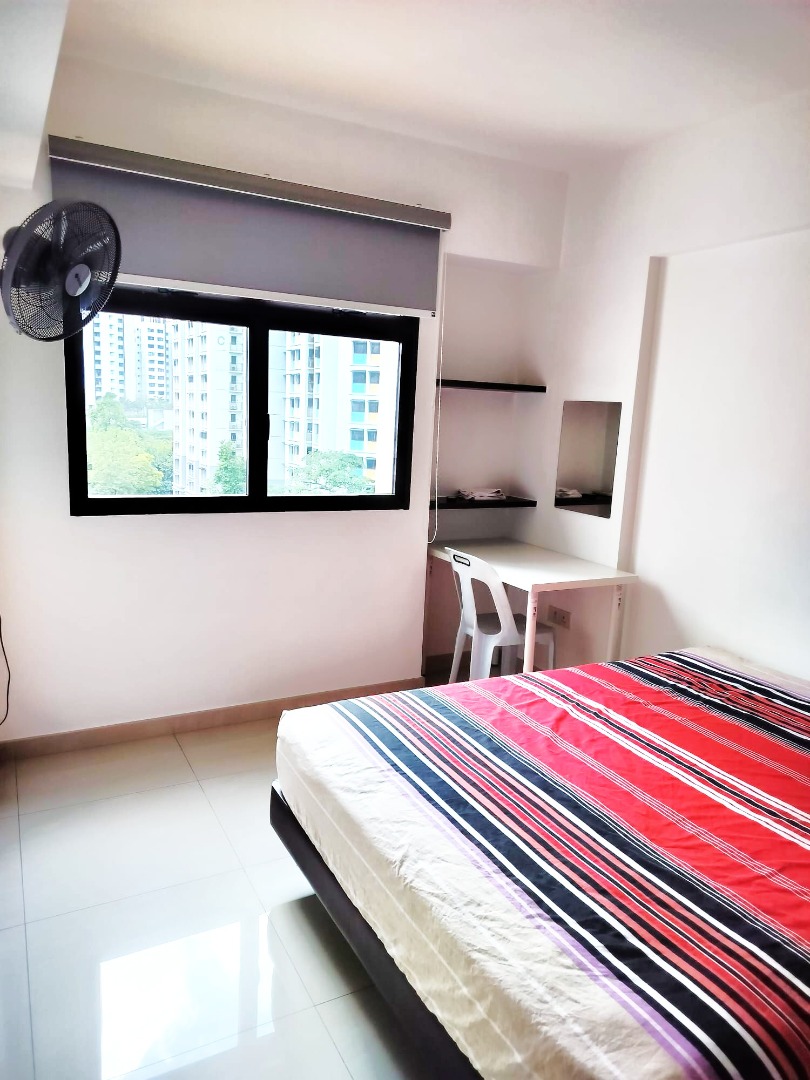 (Category: ) located in . Submitted by your_rental_specialist (Listing ID 1453169681, Image 1). Description: .
