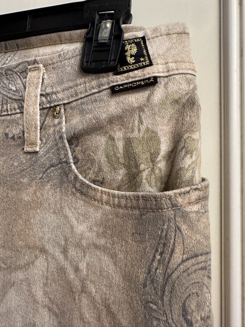 COPPAPERA Real Tree Like Print Jeans Size 30 US (Category: Jeans) located in Calapan. Submitted by shakalak2 (Listing ID 1453200148, Image 2). Description: Hard to find Pristine condition 15x41 Rise 11/Hem 8 Stretchy.