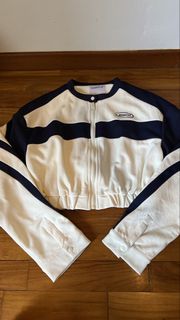 (Category: ) located in . Submitted by justashopaholic1010 (Listing ID 1453101598, Image 1). Description: .