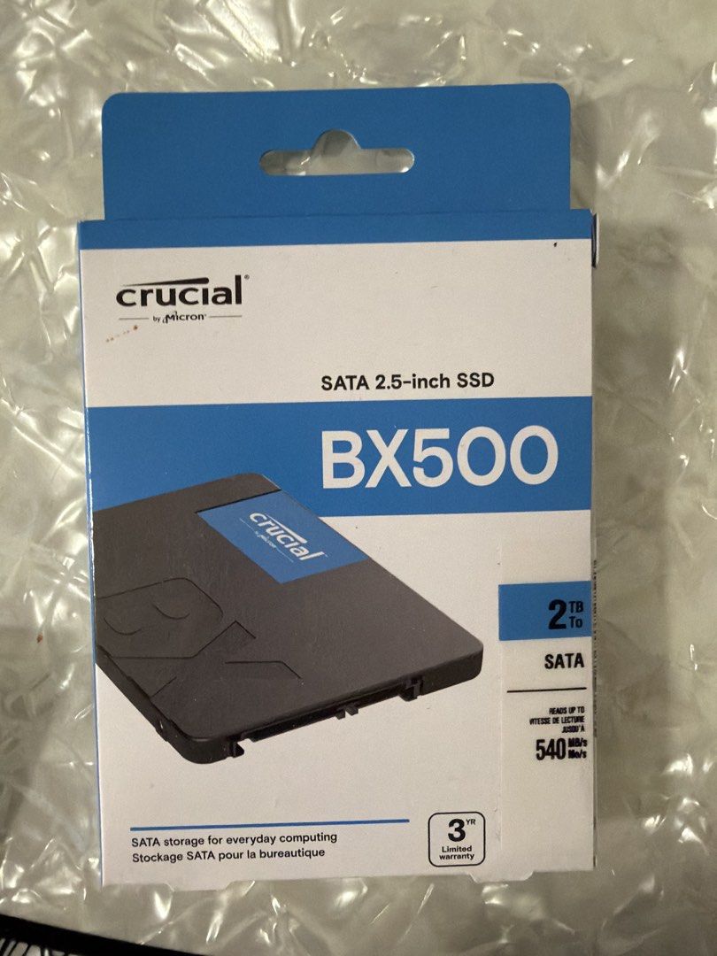 Crucial BX500 2TB SATA SSD 全新 （分類：硬碟及儲存器）位於 Hong Kong。 由 newstone.8daa89 提交（商品編號 1453153982，圖片 1）。簡介： 有單據，2026年7月9日買，未開包裝。本身以為舊嘅SSD壞咗先買，之後又整得返，所以用唔着新嘅SSD。。