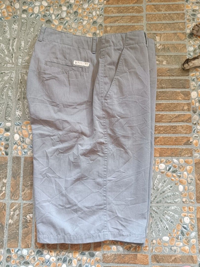 DC Walkshort (Category: Shorts) located in Bulacan. Submitted by moybilog (Listing ID 1453076287, Image 3). Description: .