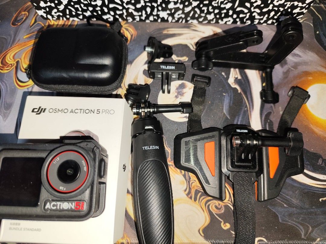 DJI Osmo Action 5 Pro with freebies (Category: Cameras) located in Taguig. Submitted by sophiaesp0826 (Listing ID 1453066286, Image 2). Description: 💰 Price: Php 15,500.00 last price na po :) Selling my DJI Osmo Action 5 Pro, purchased last July 8, 2026. Lightly used, well taken care of, and in excellent condition. No issues—ready to use. What's Included: ✅ DJI Osmo Action 5 Pro - Standard Combo ✅ Storage Case ✅ TELESIN Magnetic Quick Adapter Mo