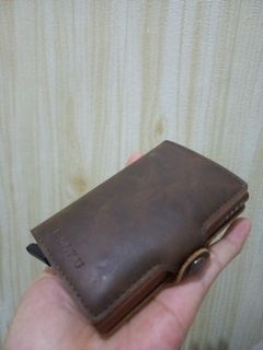 (Kategori: ) berada di . Dikirim oleh declutterdong (ID iklan 1453203045, Gambar 1). Deskripsi: .
