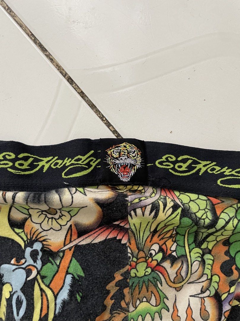 Ed Hardy Dragon Print Boxer Briefs Size M (Category: Underwear) located in Siniloan. Submitted by rethr1ft (Listing ID 1453063257, Image 3). Description: - Ed Hardy Boxer Briefs - Cool Dragon Print - Black Waistband with Ed Hardy Logo - Size: M (Fits 32-34 waist) - Material: Cotton & Spandex Blend - Care Instructions: Machine wash cold, tumble dry low. Do not bleach..