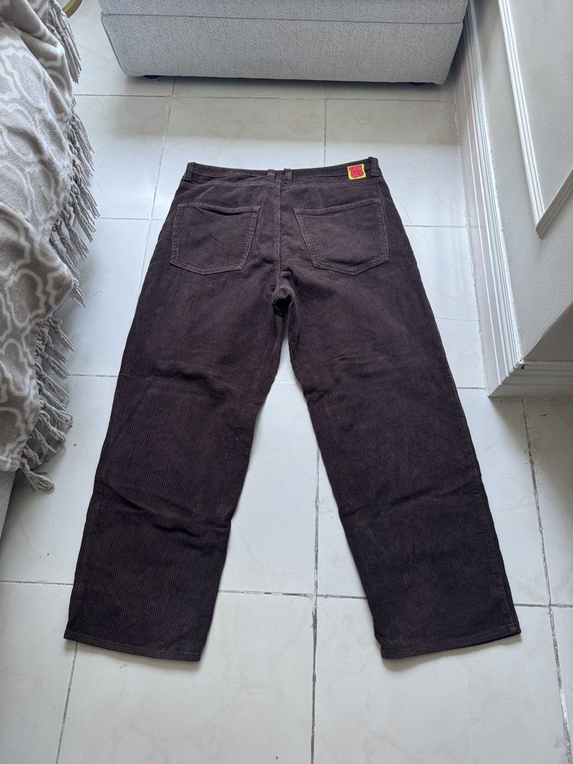 Empyre Relaxed Corduroy Pants (Dark Brown) (Category: Jeans) located in Pasig City. Submitted by jeoolay77264 (Listing ID 1453077563, Image 2). Description: -Size 34 - loose fit -Not used much -No issues.