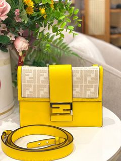 (Category: ) located in . Submitted by watchluxury888 (Listing ID 1453105126, Image 1). Description: .