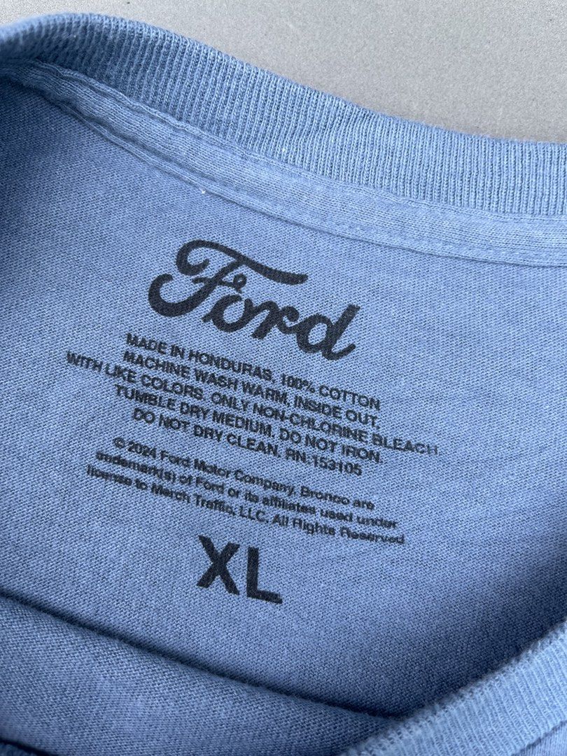 Ford Bronco 1980 Shirt (Category: Tshirts & Polo Shirts ) located in Quezon City. Submitted by kentstuff (Listing ID 1453132469, Image 3). Description: 250 Size XL On Tag Shoulder-Hem : 30” Pit-Pit : 23.5” Condition: Excellent CR: 9.8/10 Flaws: ❌ Needwash DISCLAIMER: This is a thrifted item. All brands, logos, and trademarks belong to their rightful owners. We’re here to rehome great pieces — no brand affiliation intended..