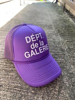 (Category: ) located in . Submitted by 4bhidden.thrift (Listing ID 1453155513, Image 1). Description: .