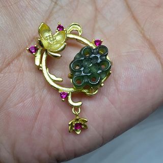 (Category: ) located in . Submitted by gemstone_crystal (Listing ID 1453192106, Image 1). Description: .