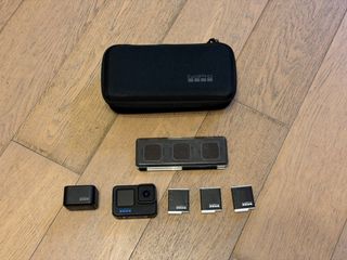 （分類：）位於 。 由 mic.law 提交（商品編號 1453190100，圖片 1）。簡介： 。