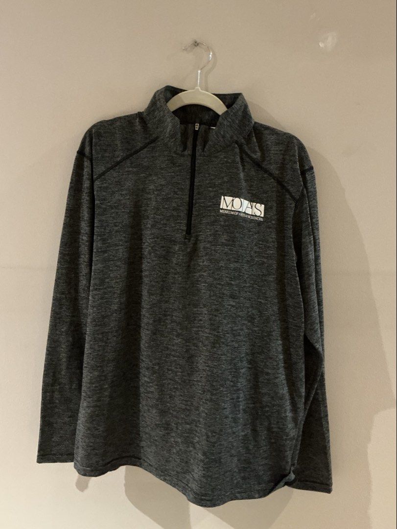 Gray Jackets (Light gray is Ralph Lauren) (Category: Coats, Jackets and Outerwear) located in Manila. Submitted by valknosis (Listing ID 1453095875, Image 1). Description: Prices are negotiable 💕 GCASH PAYMENT ❄️ SF covered by buyer ❄️ - 300 dark gray - 2.5K light gray (Ralph Lauren) - Original price of RL is ₱5K - May feel like Medium rather than Small.