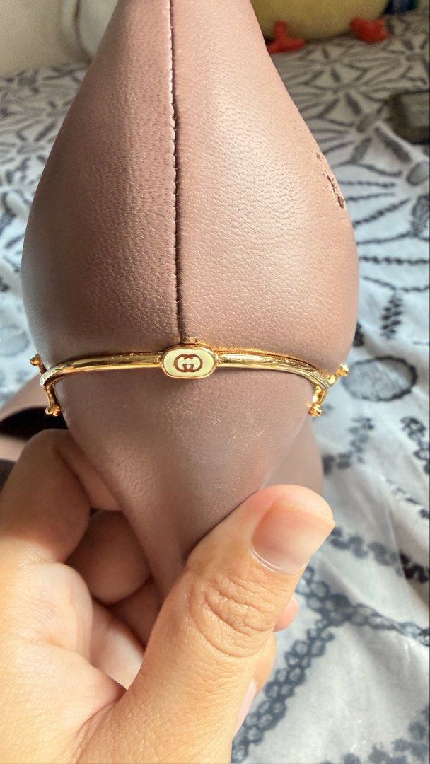 Gucci Horsebit Heels (Category: Heels) located in Mandaluyong City. Submitted by cdvcdv (Listing ID 1453134672, Image 2). Description: Gucci Horsebit Stilleto SIZE 36 GUARANTEED AUTHENTIC With anti-slip already.
