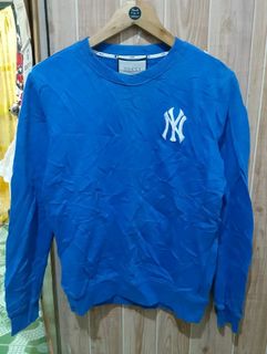 (Category: ) located in . Submitted by clothingselection (Listing ID 1453234901, Image 1). Description: .