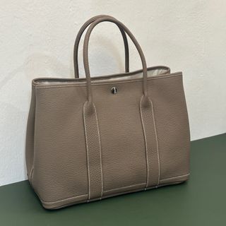 （分類：）位於 。 由 Mirror.Luxury 提交（商品編號 1453075660，圖片 1）。簡介： 。