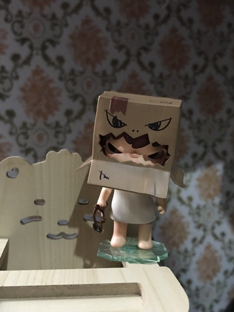 Hirono Little Mischief (Category: Designer & Blind Box Toys) located in Valenzuela. Submitted by mikuneko (Listing ID 1453226289, Image 3). Description: .