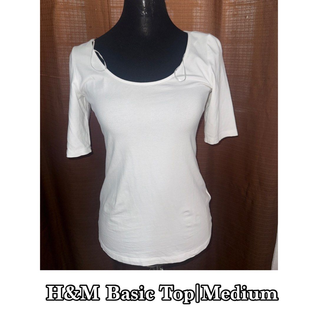 H&M Basic Top (Category: Others Tops) located in Antipolo. Submitted by marj_11 (Listing ID 1453101481, Image 1). Description: .