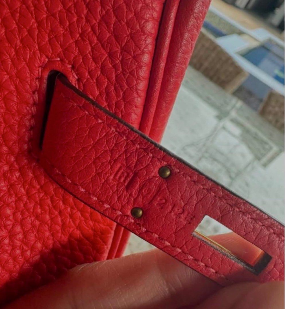 Hérmes Birkin 35 (Category: Luxury Bags & Wallets) located in Quezon City. Submitted by sheshoppin (Listing ID 1453205404, Image 2). Description: Hermès Birkin 35 Clemence Leather • Rouge Red A timeless Hermès icon crafted in luxurious Clemence leather, finished in the striking Rouge Red colorway. Details: • Size: Birkin 35 • Leather: Clemence • Color: Rouge Red • Condition: Pristine – used only 3 times • Inclusions: Original Box, Rain Cover, and