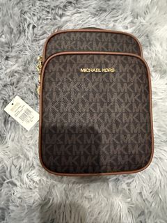 (Category: ) located in . Submitted by 216payless138 (Listing ID 1453210471, Image 1). Description: .