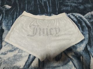 (Category: ) located in . Submitted by si_yannnn (Listing ID 1453224680, Image 1). Description: .