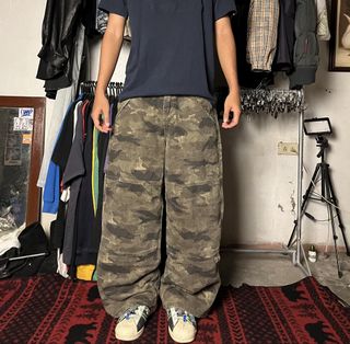 (Category: ) located in . Submitted by pgarments (Listing ID 1453190457, Image 1). Description: .