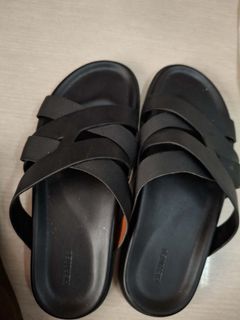 （分類：）位於 。 由 preloved2416 提交（商品編號 1453089478，圖片 1）。簡介： 。