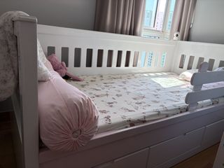 (Category: ) located in . Submitted by hui14 (Listing ID 1453165913, Image 1). Description: .