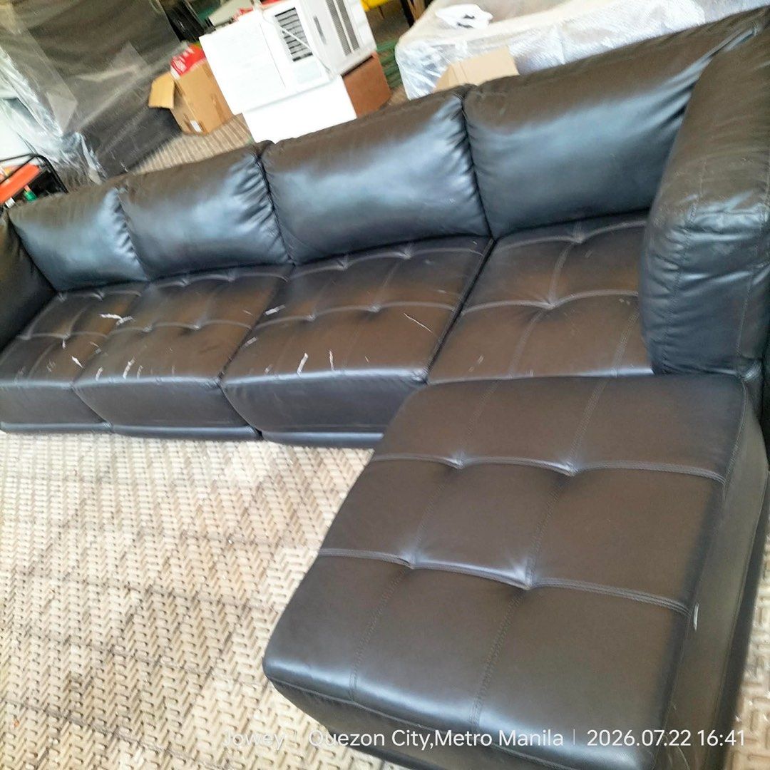 L SHAPE SOFA (LEATHER) (Category: Sofas) located in Quezon City. Submitted by jasminerae.baldoza (Listing ID 1450946271, Image 2). Description: - L-shaped sofa in black leather - check pics - Modern and elegant design - Spacious seating arrangement - Durable and easy-to-clean leather material - Perfect for living rooms or entertainment areas - Enhances the look of any modern space.