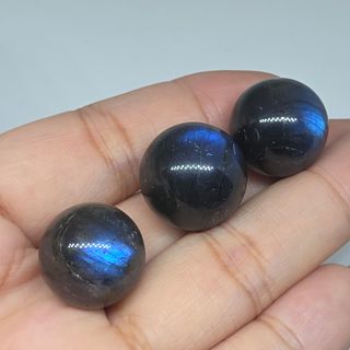 (Category: ) located in . Submitted by gemstone_crystal (Listing ID 1453158173, Image 1). Description: .