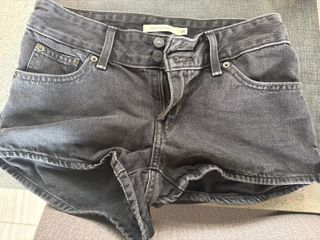 (Category: ) located in . Submitted by silvergloom (Listing ID 1453058478, Image 1). Description: .