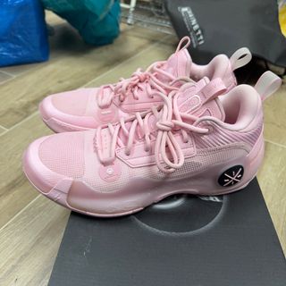 （分類：）位於 。 由 supremekickshk 提交（商品編號 1453127873，圖片 1）。簡介： 。