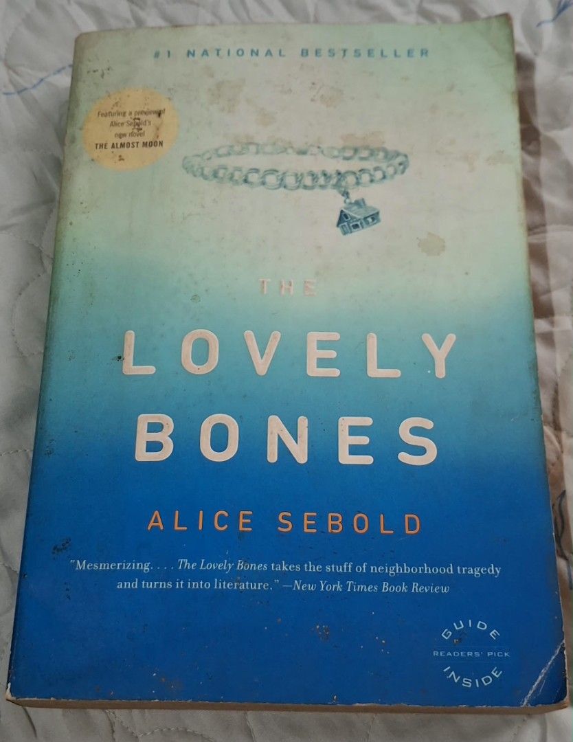 Lovely Bones by Alice Sebold (Category: Storybooks) located in Caloocan City. Submitted by haydee88 (Listing ID 1453234192, Image 1). Description: 🍒Preloved Old book 🍒Has visible signs of aging/usage, storage, have tanning & light creases 🍒Please manage your expectations.