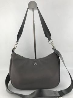 (Category: ) located in . Submitted by pinkykeenshop (Listing ID 1453229645, Image 1). Description: .